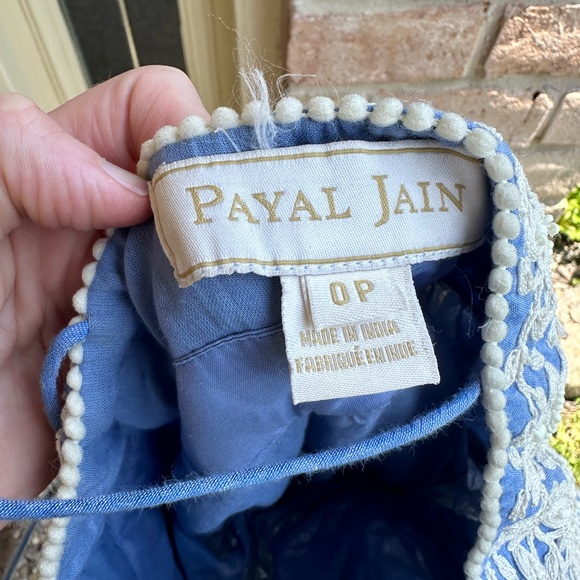 VERY RARE Payal Jain Emilia Embroidered Dress from Anthropologie. EUC. Size 0P - Picture 2 of 11